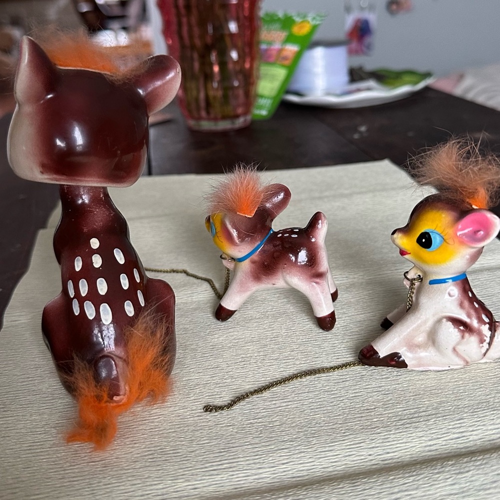 Vintage Ceramic Deer Figurines Set (mama is a bobble head) - Picture 11 of 12